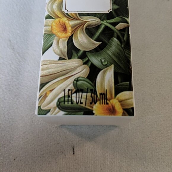 Spa Luxetique Vanilla Massage Oil enriched with Shea Butter 30 ml 1 fl oz NEW - Picture 4 of 7